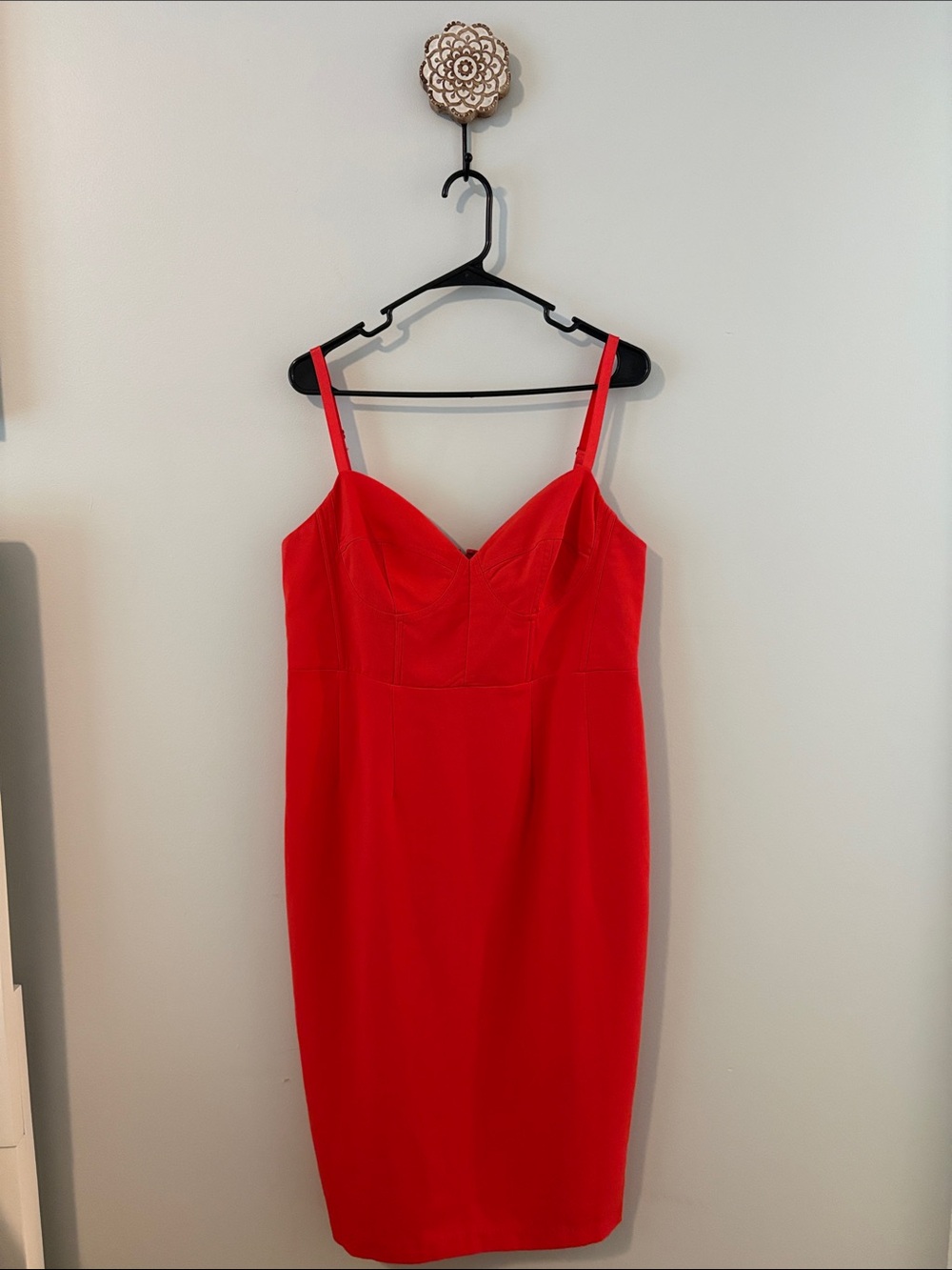 Elegant Red Spaghetti-Strap Midi Dress